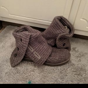 Grey knitt UGGs